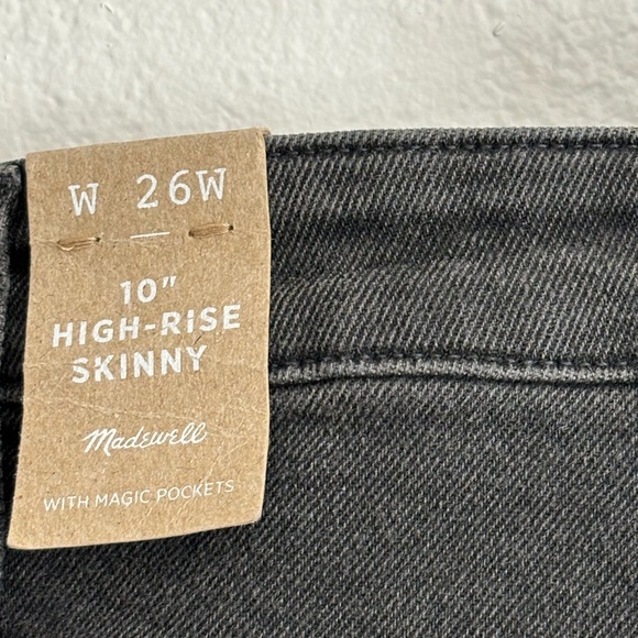 Madewell Woman 10'' High Rise Skinny Jeans Plus Size: 26W - Picture 6 of 8